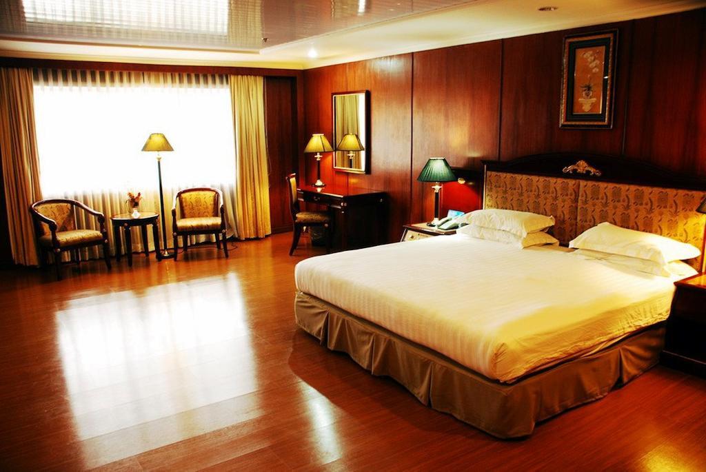 Grand Regal Hotel Bacolod Pokój zdjęcie