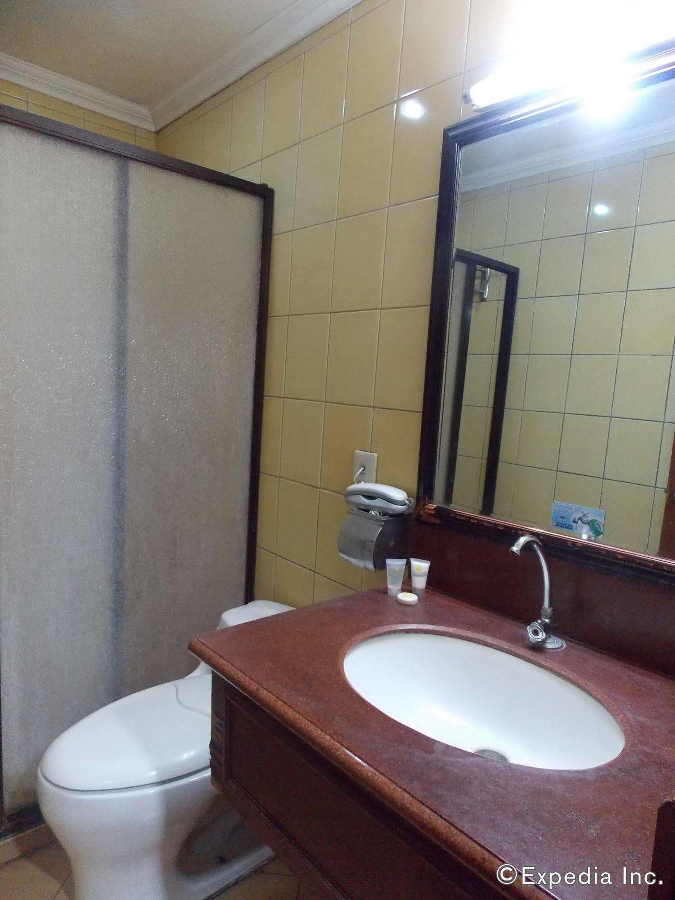 Grand Regal Hotel Bacolod Zewnętrze zdjęcie