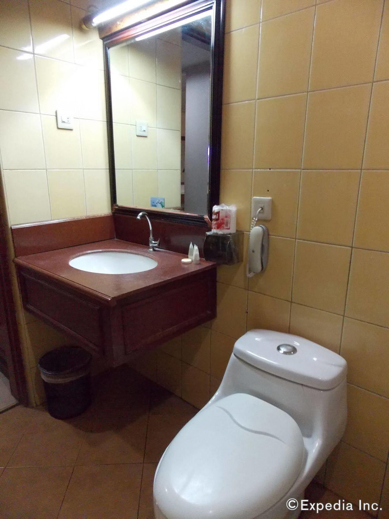 Grand Regal Hotel Bacolod Zewnętrze zdjęcie