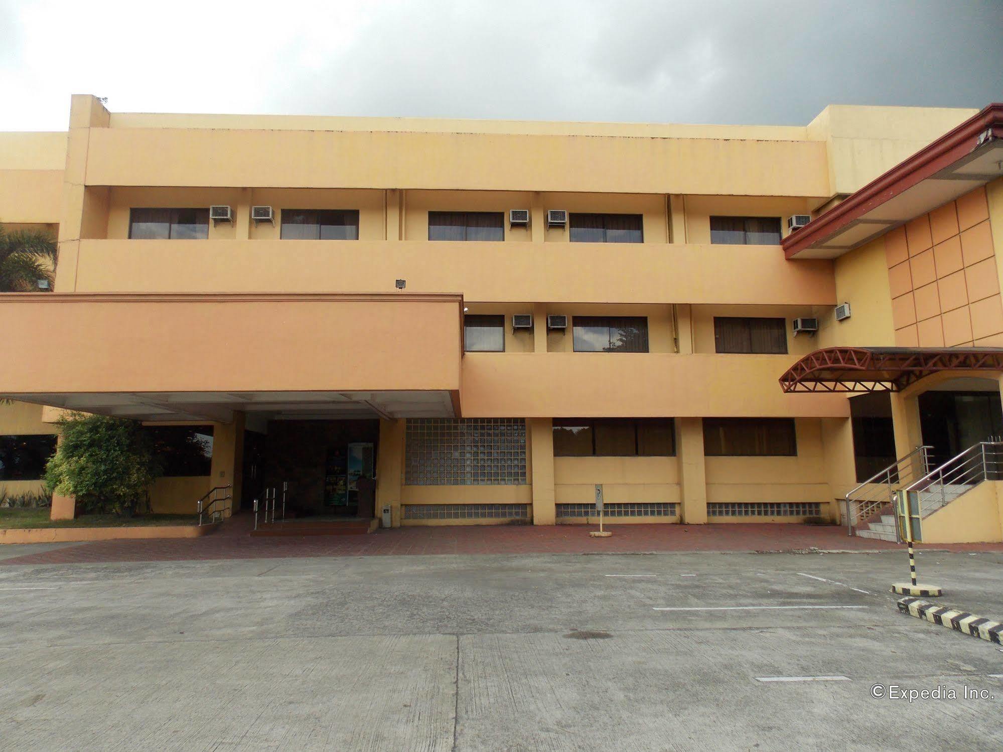 Grand Regal Hotel Bacolod Zewnętrze zdjęcie